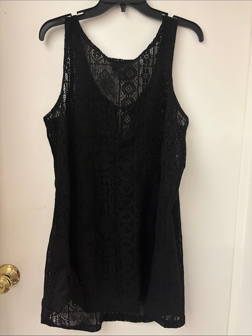 Black Lace Sleeveless Camisole with Tie Front - Picture 2 of 4